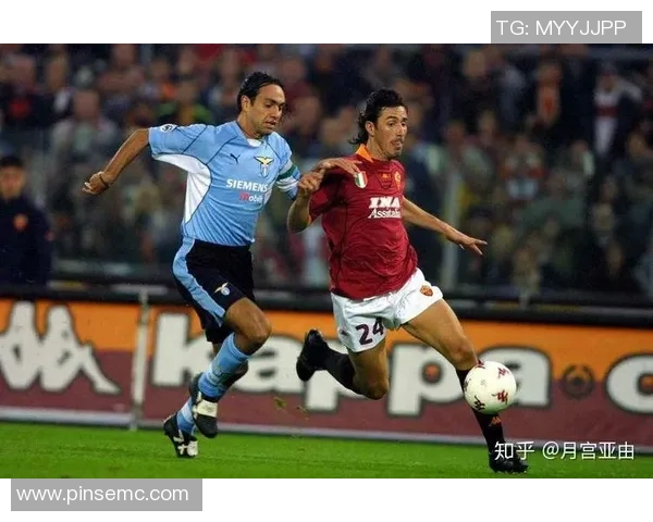 足球明星外号黑色闪电背后的故事与成就揭秘